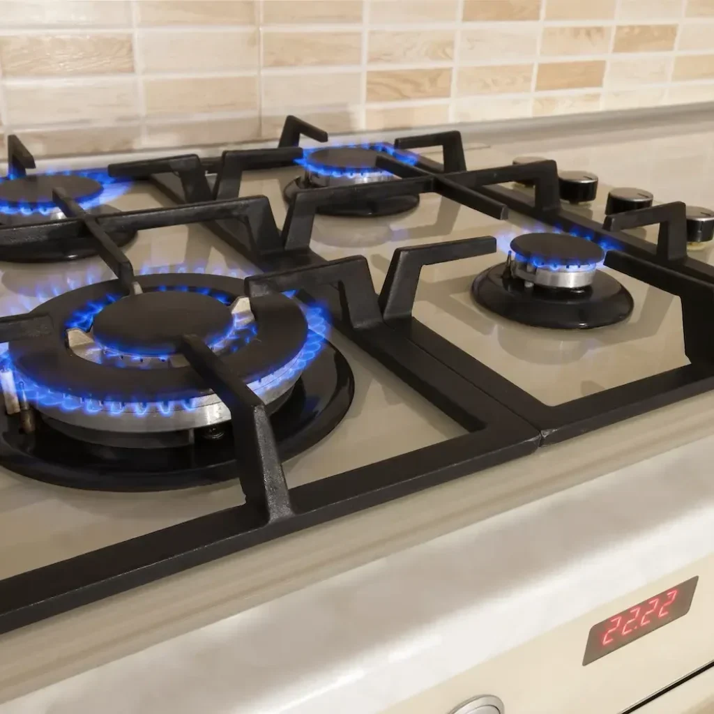closeup-shot-of-blue-fire-from-domestic-kitchen-st-2023-11-27-05-30-03-utc-qy0ur9iwn6vilbh0p645vbpyxzp2zhdcqaw0fjyjuo-rjlnxkix7ko652akdarsgwh4thassff35vczgd6dq8.webp